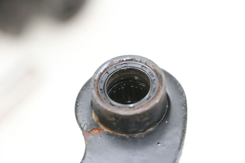 photo de ENGINE MOUNT PIAGGIO ZIP 4T 50 (2018 - 2020) - Additional view of the item