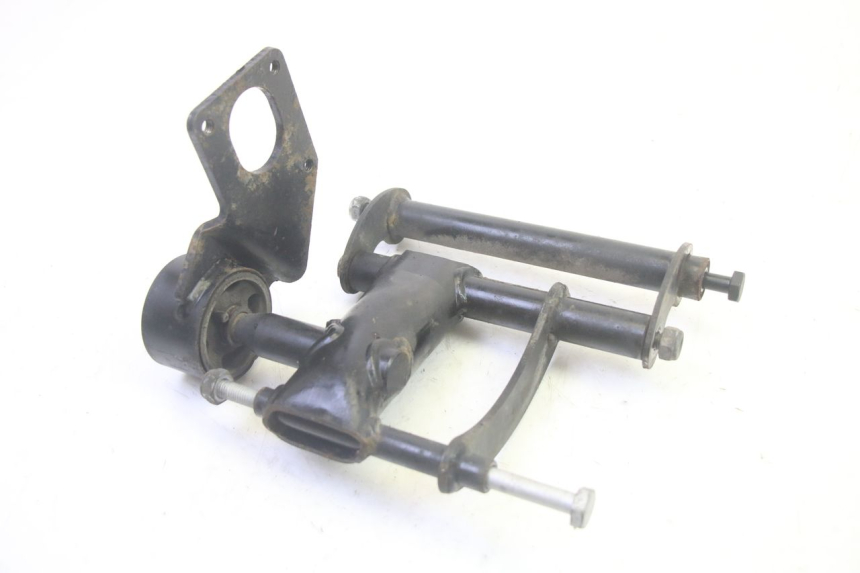 photo de ENGINE MOUNT PIAGGIO ZIP 4T 50 (2018 - 2020) - Markings and original references