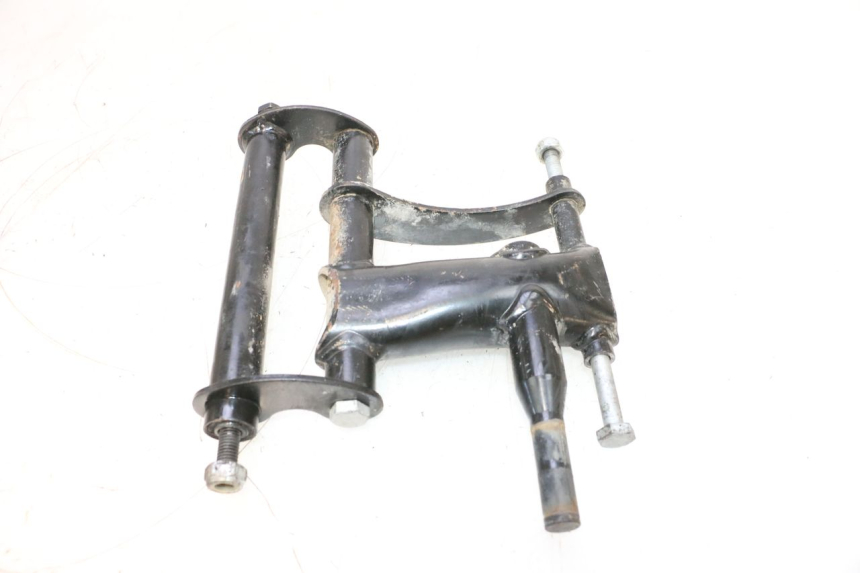 photo de ENGINE MOUNT PIAGGIO ZIP 4T 50 (2018 - 2020) - Main view