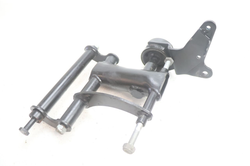 photo de ENGINE MOUNT PIAGGIO ZIP IGET 4T 50 (2021 - 2023) - Technical close-up