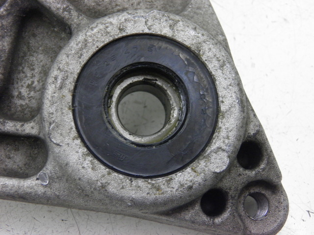 photo de EXHAUST MOUNT HONDA SH 125 (2005 - 2008) - Zoom on usage condition