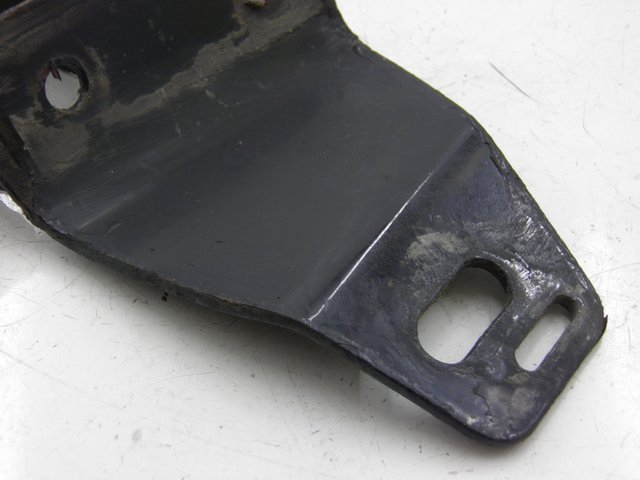 photo de EXHAUST MOUNT YAMAHA SR 125 (1982 - 2003) - Product overview