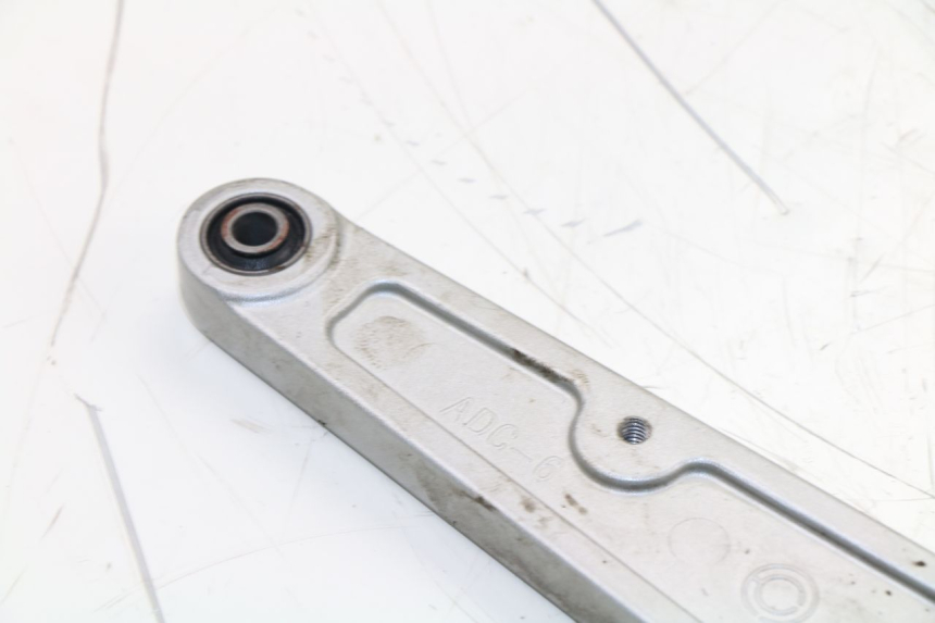 photo de EXHAUST MOUNT BAOTIAN BT 49 QT-9 50 (2006 - 2010) - Component detail