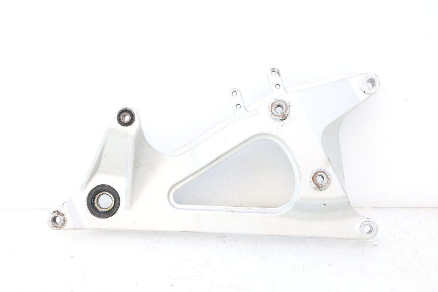 photo de EXHAUST MOUNT CF MOTO E-CHARM 125 (2005 - 2008) - Main view
