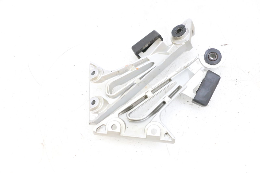 photo de EXHAUST MOUNT YAMAHA FJR ABS 1300 (2006 - 2012) - Component detail