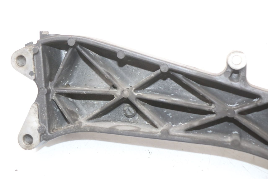 photo de EXHAUST MOUNT HONDA FJS SILVER WING SILVERWING 400 (2005 - 2008) - Fixing points details