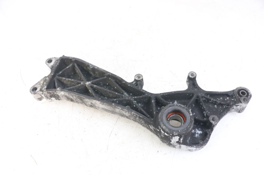 photo de EXHAUST MOUNT HONDA FJS SILVERWING SILVER WING 600 (2001 - 2010) - Zoom on usage condition