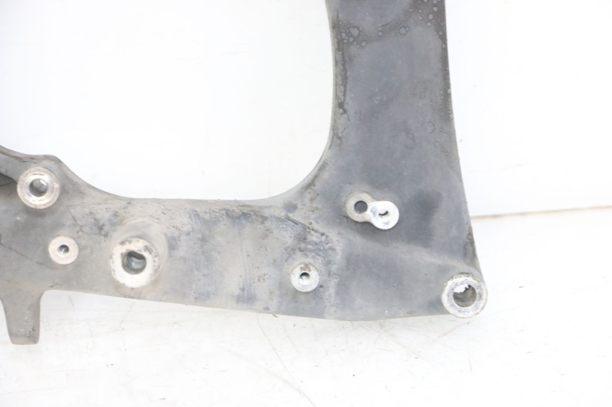 photo de EXHAUST MOUNT HONDA FORZA ABS 300 (2013 - 2017) - Technical close-up