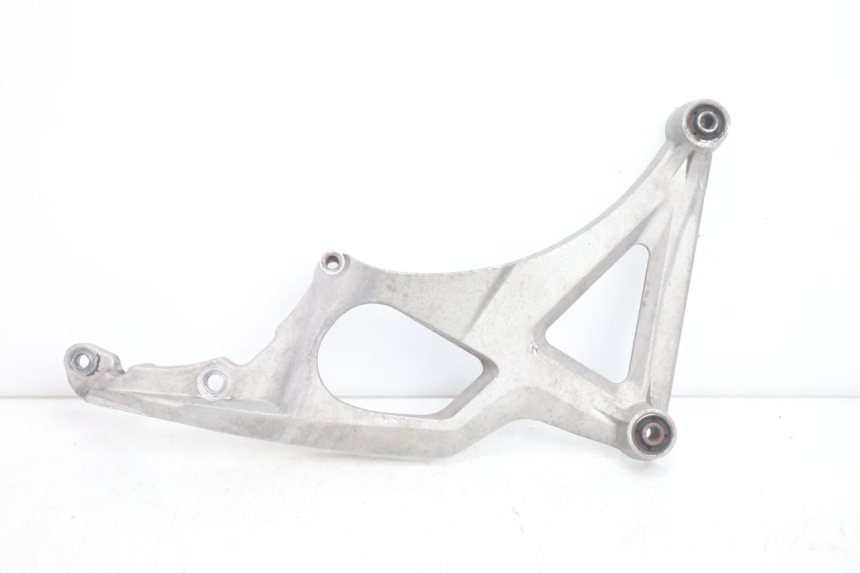 photo de EXHAUST MOUNT GILERA GP 800 (2007 - 2013) - Main view