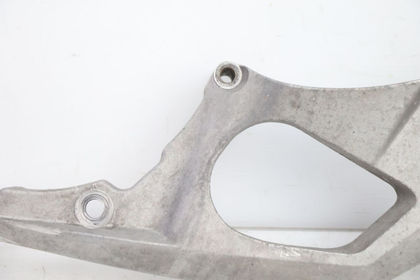 photo de EXHAUST MOUNT GILERA GP 800 (2007 - 2013) - Zoom on usage condition