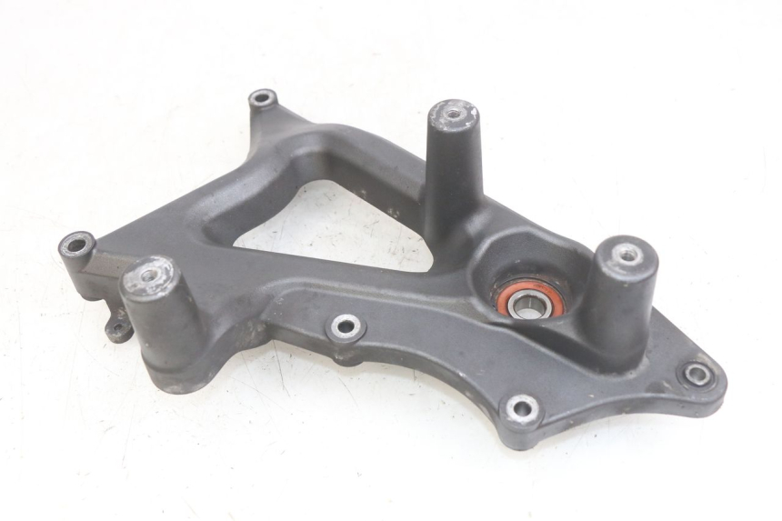 photo de POT SUPPORT SYM GTS EFI 125 (2012 - 2016) - Alternative perspective