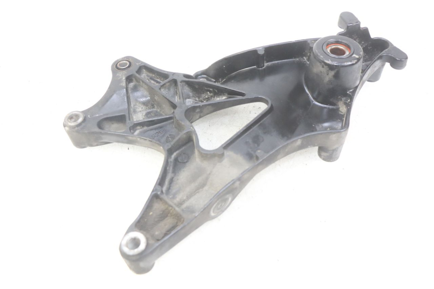 photo de POT SUPPORT YAMAHA HW XENTER 125 (2011 - 2017) - Zoom on usage condition