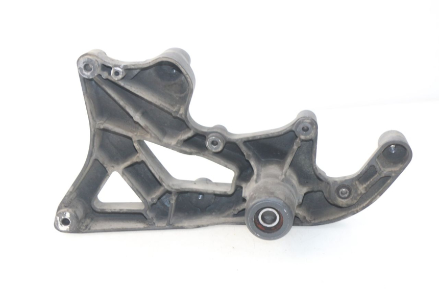 photo de EXHAUST MOUNT SYM JOYMAX 250 (2013 - 2017) - Component detail