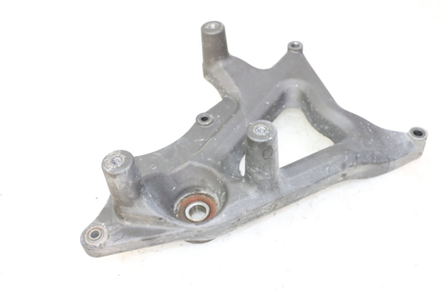 photo de EXHAUST MOUNT SYM JOYMAX 125 (2010 - 2017) - Component detail