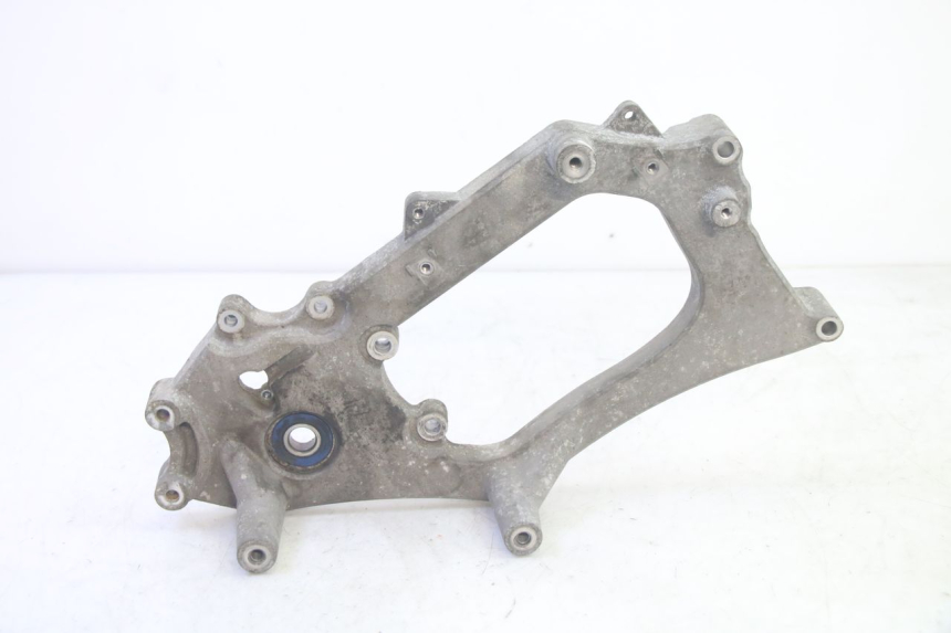 photo de EXHAUST MOUNT PIAGGIO MP3 HPE 350 (2018 - 2020) - Main view