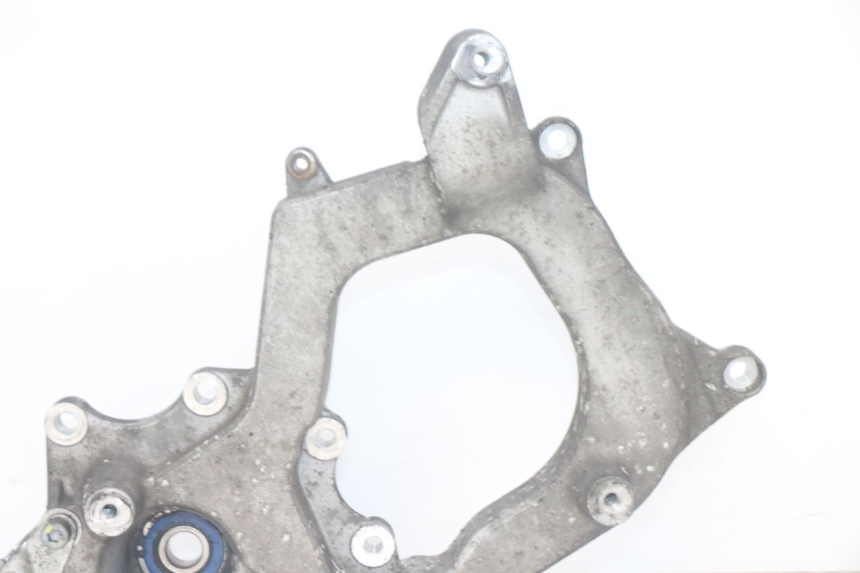 photo de EXHAUST MOUNT PIAGGIO MP3 HPE 300 (2019 - 2026) - Fixing points details