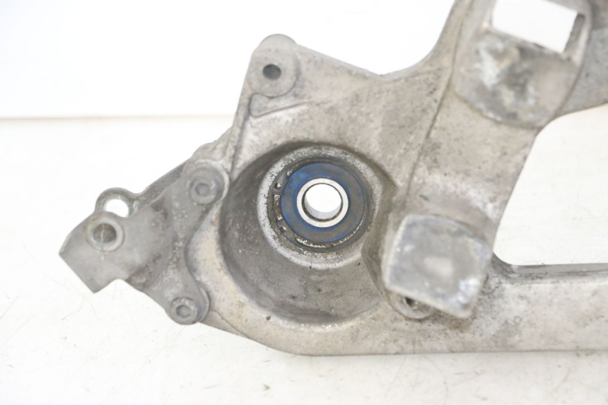 photo de EXHAUST MOUNT PIAGGIO MP3 500 (2011 - 2015) - Product overview