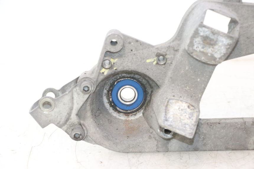 photo de EXHAUST MOUNT PIAGGIO MP3 500 (2016 - 2018) - Surface and material condition