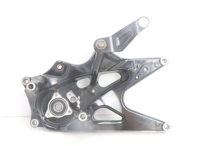 photo de EXHAUST MOUNT YAMAHA N-MAX NMAX 125 (2021 - 2024) - Main view