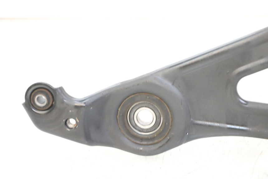 photo de EXHAUST MOUNT PEUGEOT ELYSTAR 125 (2002 - 2007) - Zoom on usage condition