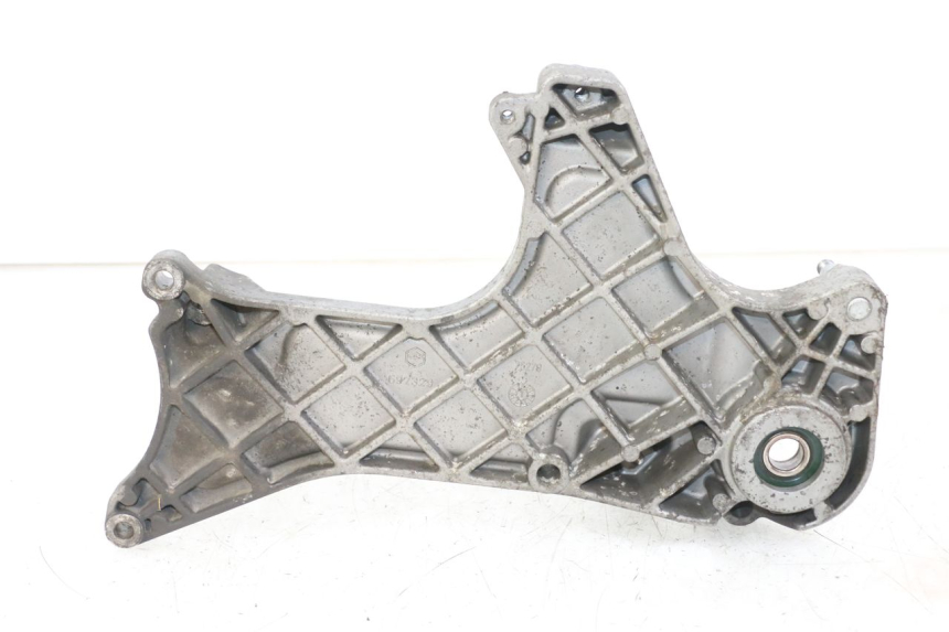 photo de EXHAUST MOUNT PIAGGIO BEVERLY 125 (1998 - 2005) - Zoom on usage condition