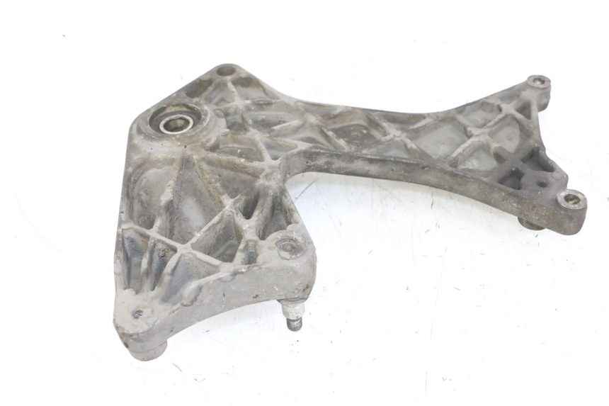 photo de EXHAUST MOUNT PIAGGIO VESPA GRANTURISMO 200 (2004 - 2005) - Technical close-up