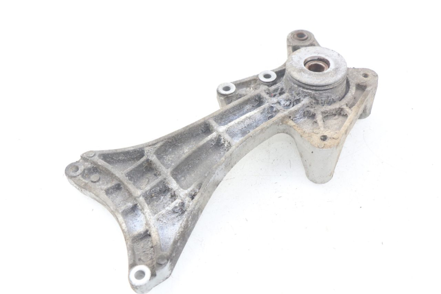 photo de EXHAUST MOUNT DAELIM S2 125 (2006 - 2007) - Component detail