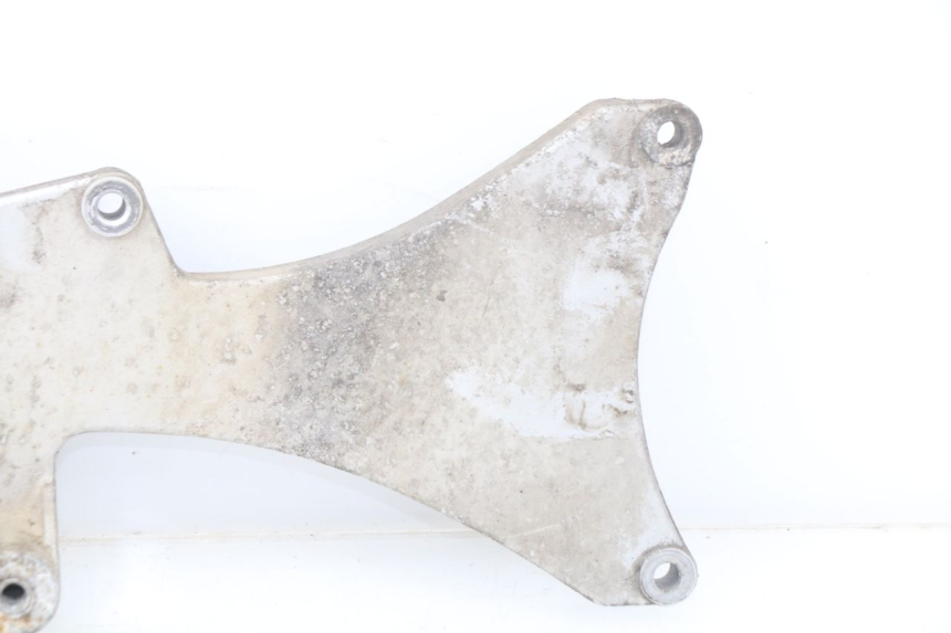 photo de EXHAUST MOUNT DAELIM S2 125 (2006 - 2007) - Zoom on usage condition