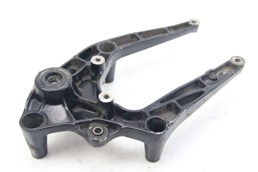 photo de POT SUPPORT SUZUKI SIXTEEN 125 (2008 - 2010) - Component detail