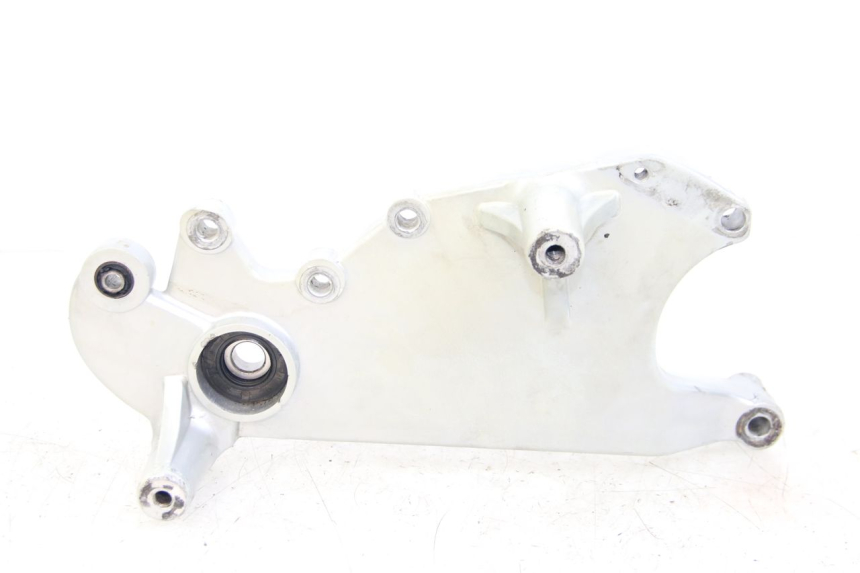 photo de EXHAUST MOUNT RAZZO STEED 125 (2012 - 2018) - Main view