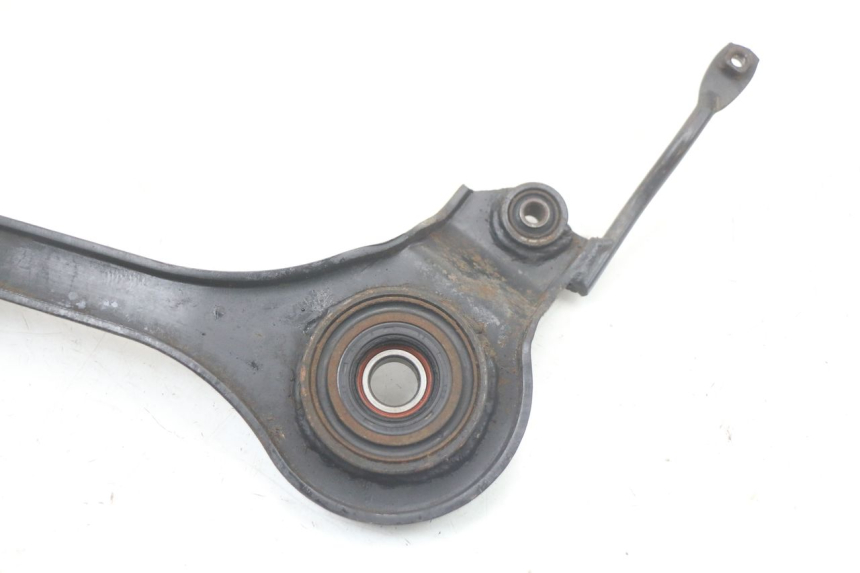 photo de EXHAUST MOUNT KYMCO SUPER 8 125 (2008 - 2015) - Checked used part