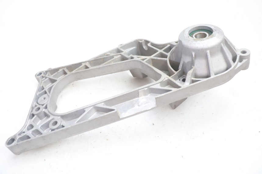 photo de EXHAUST MOUNT BOOM TRIKE FUN 500 (2004 - 2010) - Alternative perspective