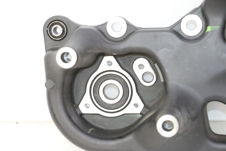 photo de EXHAUST MOUNT YAMAHA XMAX X-MAX 125 (2021 - 2025) - Product overview