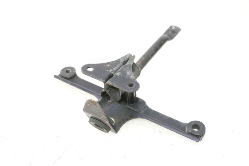 photo de RADIATOR BRACKET KAWASAKI ZZR 600 (1995 - 2004) - Alternative perspective