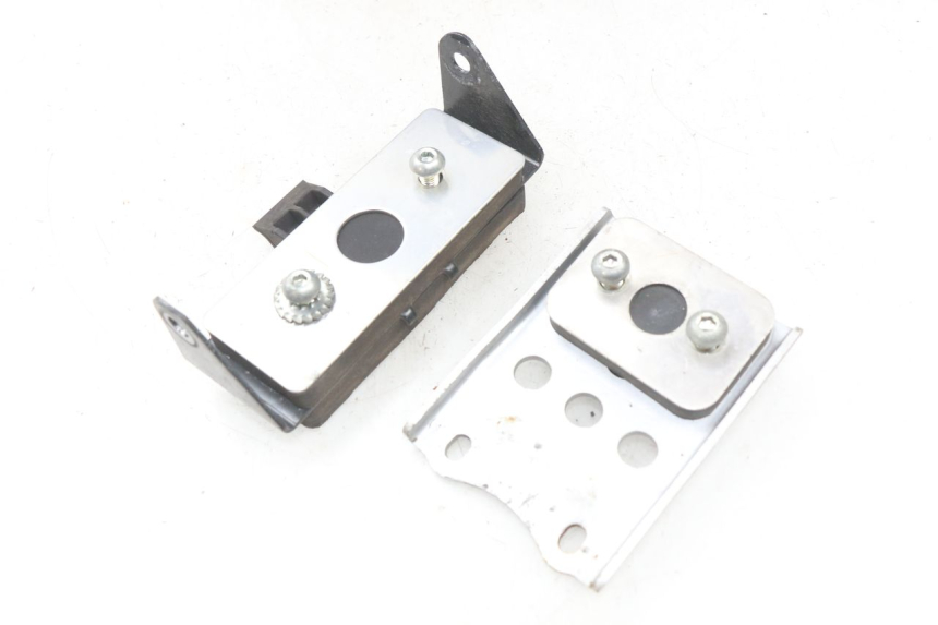 photo de TANK BRACKET YAMAHA FJR ABS 1300 (2006 - 2012) - Component detail