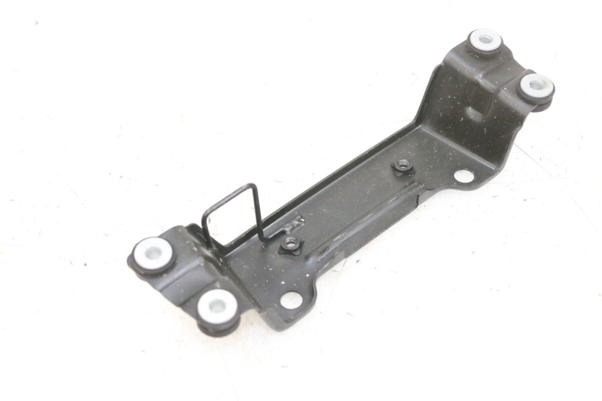photo de FUEL TANK MOUNT SUZUKI GSF N BANDIT 600 (1996 - 1999) - Component detail