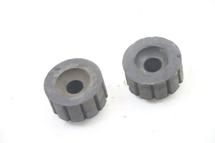 photo de FUEL TANK MOUNT HONDA VT C2 SHADOW 750 (1997 - 2001) - Zoom on usage condition