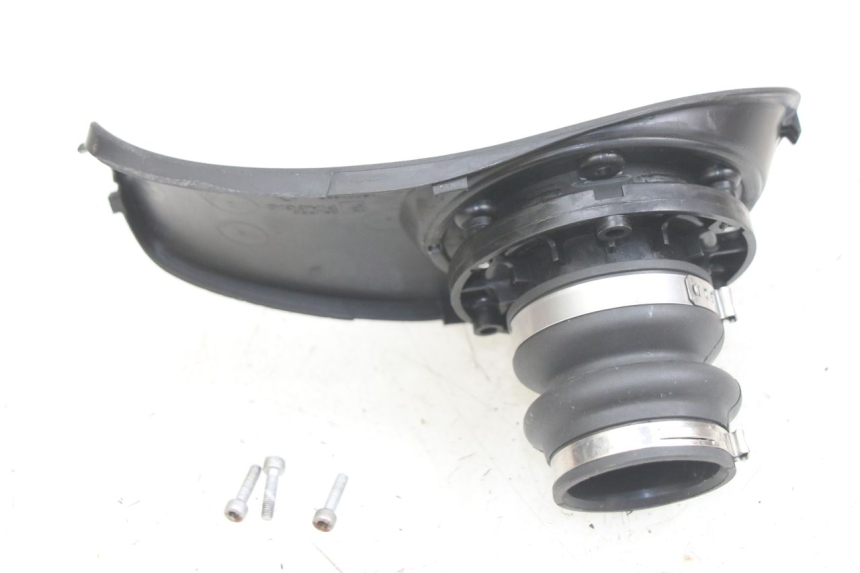 photo de TANK BRACKET PIAGGIO MEDLEY 125 (2016 - 2023) - Alternative perspective