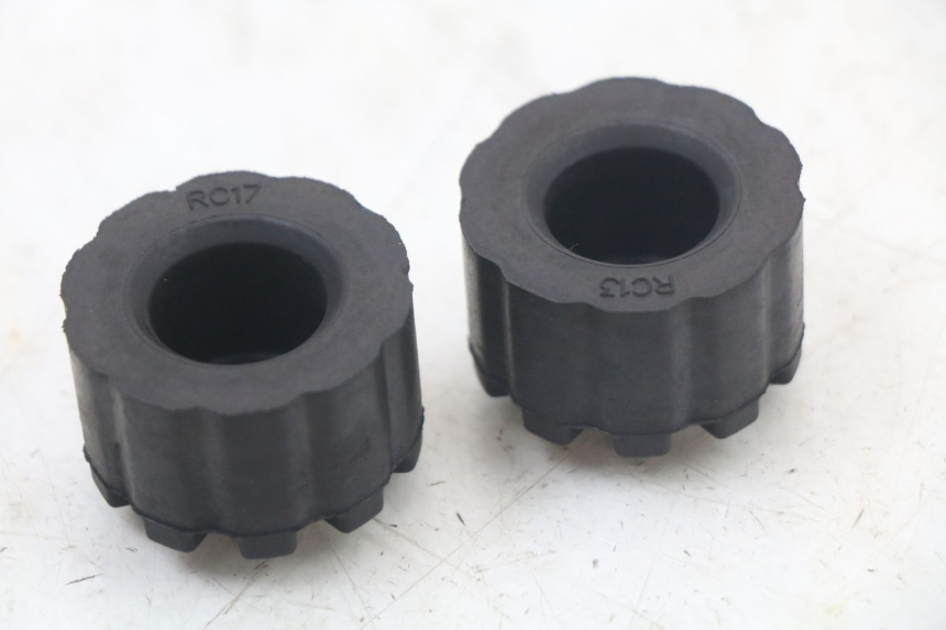 photo de FUEL TANK MOUNT ROYAL ENFIELD CONTINENTAL GT 650 (2019 - 2024) - Zoom on usage condition