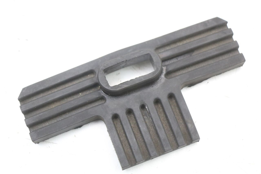 photo de FUEL TANK MOUNT YAMAHA XJS DIVERSION 600 (1997 - 1999) - Main view