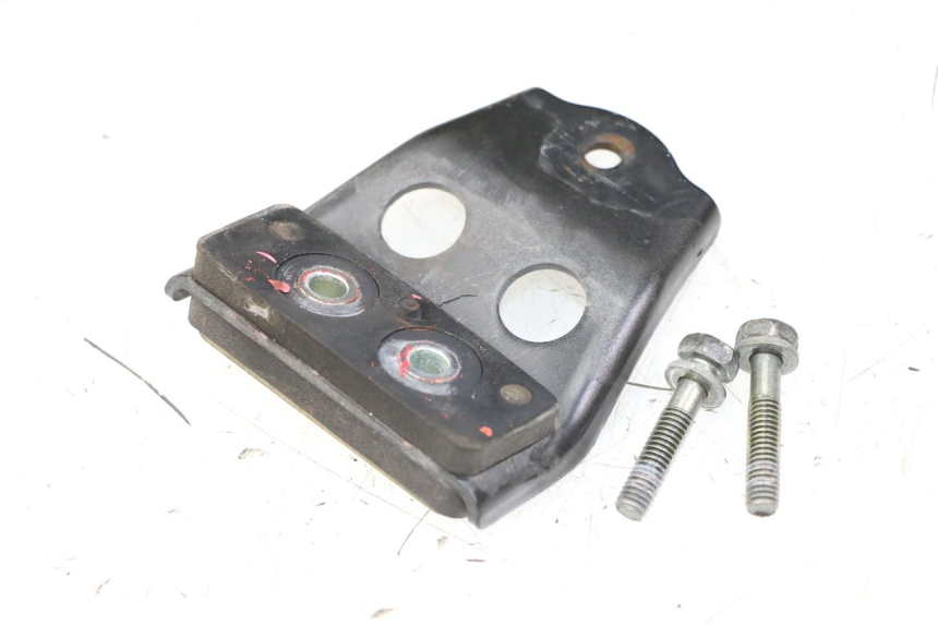 photo de FUEL TANK MOUNT YAMAHA FZS FAZER 600 (2001 - 2003) - Component detail