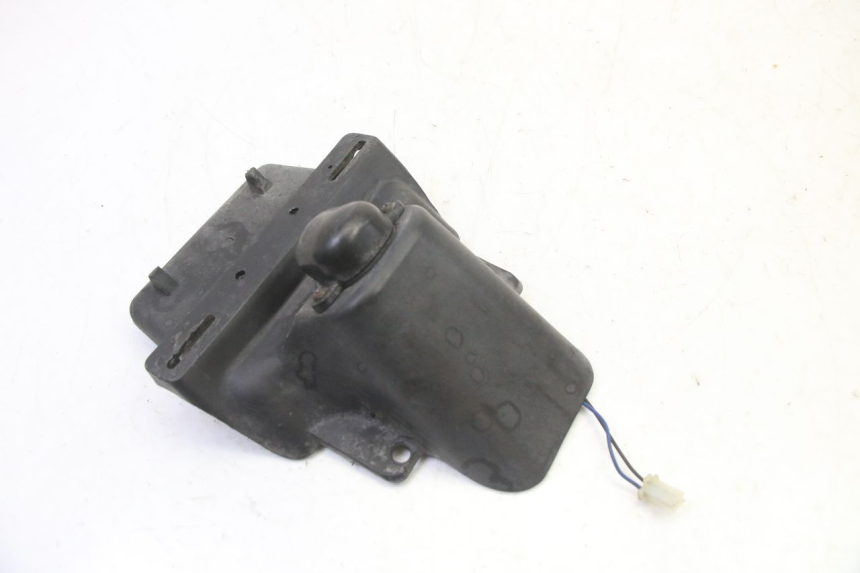 photo de NUMBER PLATE MOUNT YAMAHA BW'S 100 (1999 - 2002) - Alternative perspective