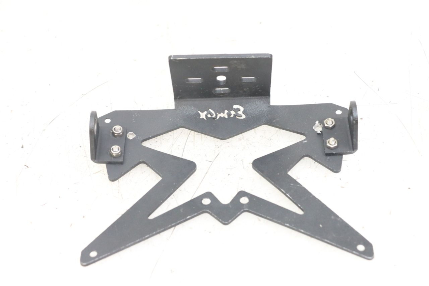 photo de NUMBER PLATE MOUNT KAWASAKI ER-6 ER6 N 650 (2012 - 2016) - Zoom on usage condition