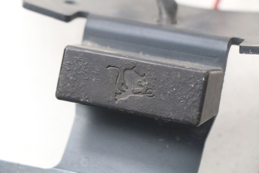 photo de NUMBER PLATE MOUNT SUZUKI GSX-R GSXR K16 1000 (2012 - 2016) - Component detail