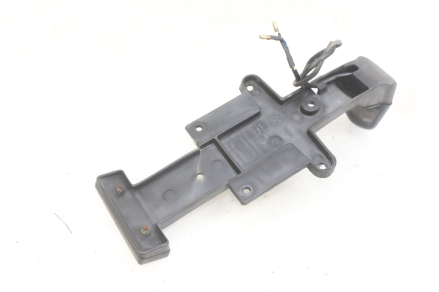 photo de LICENSE PLATE HOLDER APRILIA SCARABEO LIGHT 125 (2007 - 2011) - Zoom on usage condition