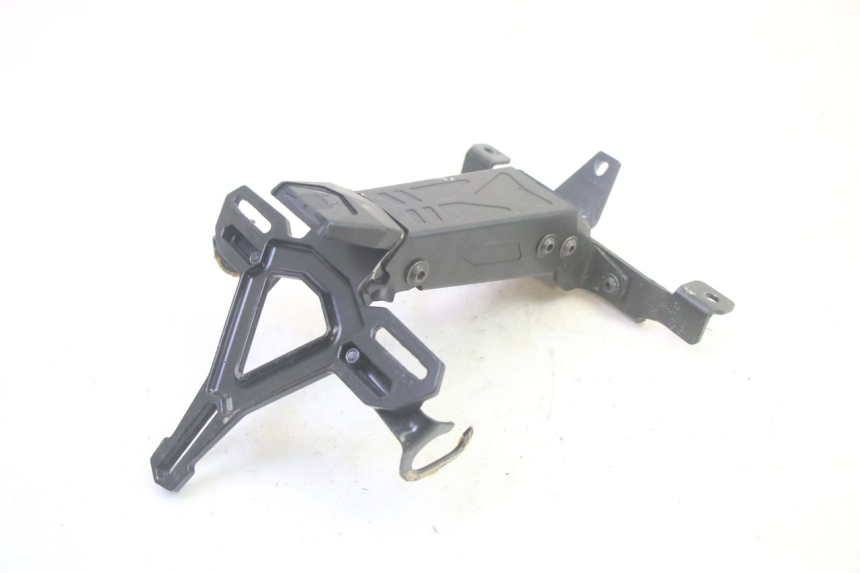 photo de NUMBER PLATE MOUNT YAMAHA TRICITY 300 (2020 - 2024) - Component detail