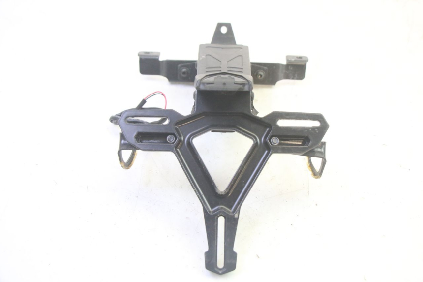 photo de NUMBER PLATE MOUNT YAMAHA TRICITY 300 (2020 - 2024) - Zoom on usage condition