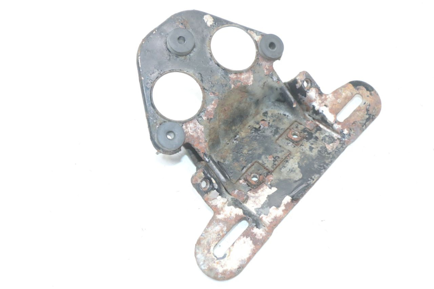 photo de NUMBER PLATE MOUNT YAMAHA XJ F 900 (1983 - 1994) - Component detail