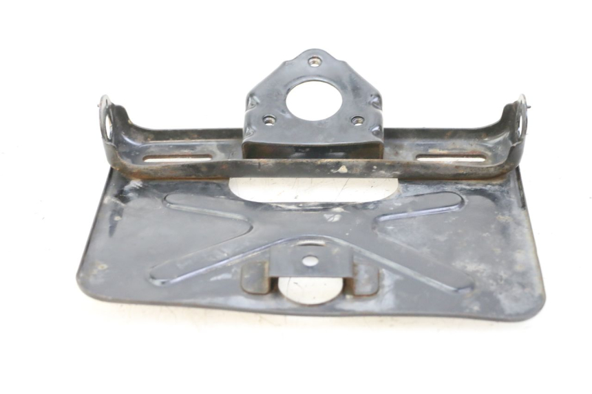 photo de NUMBER PLATE MOUNT YAMAHA SR 125 (1982 - 2003) - Alternative perspective