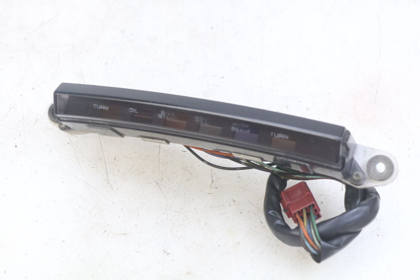 photo de DASHBOARD HONDA CBR F SC25 1000 (1989 - 1992) - Alternative perspective